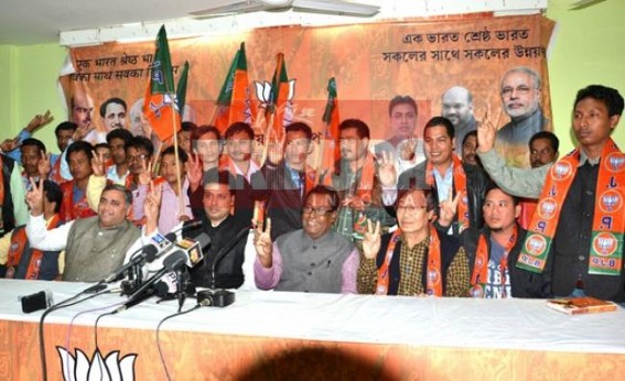 Scrimmage for Tribal Vote Banks : â€˜Doesnâ€™t matter Amra Bangali or IPFTâ€™s  joining in BJP : Central Govt sitting at Delhi calling ultimate destruction to the unity of Tripura' :  Bijan Dhar talks to TIWN  